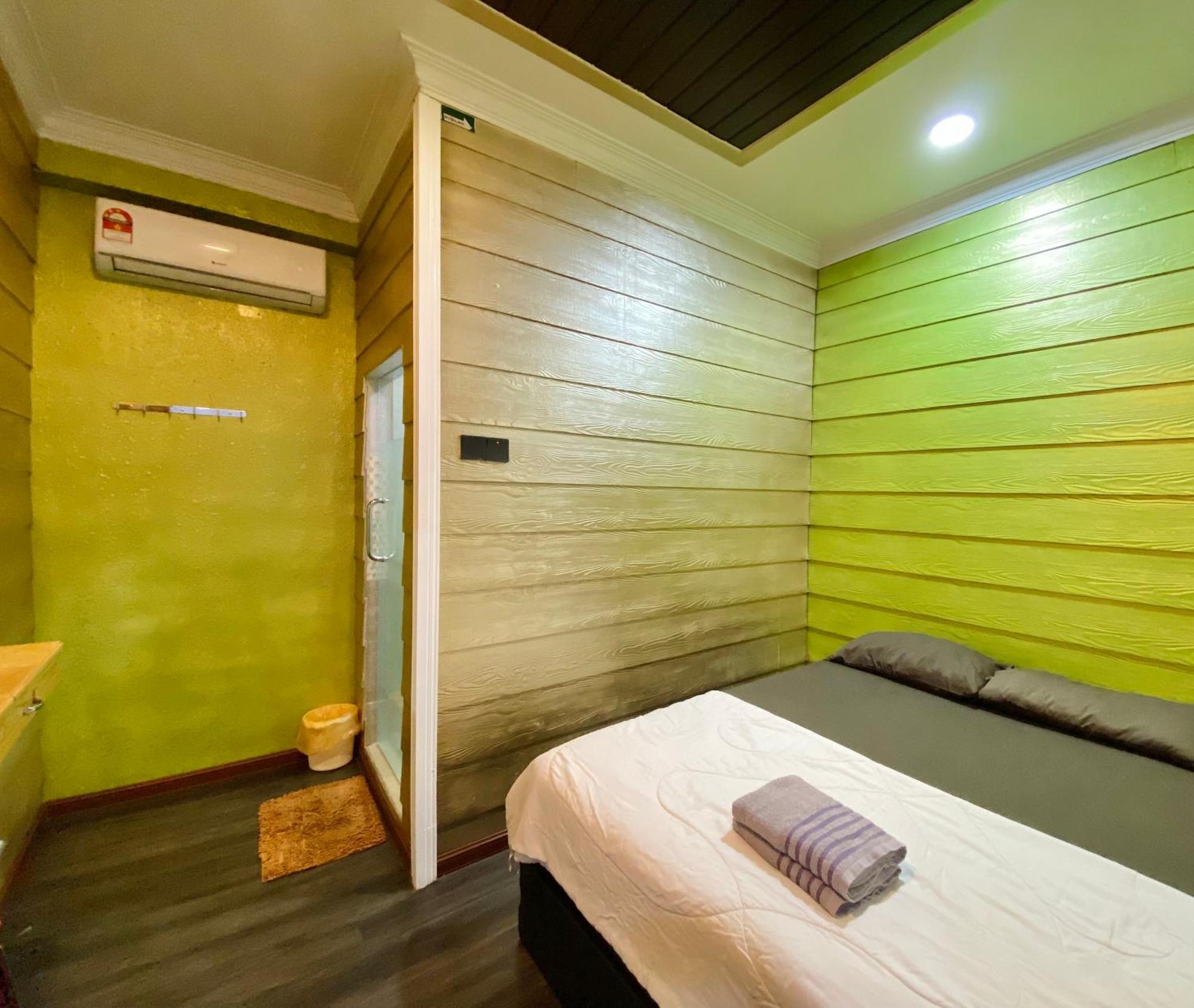 Suza Hostel 툼팻 외부 사진
