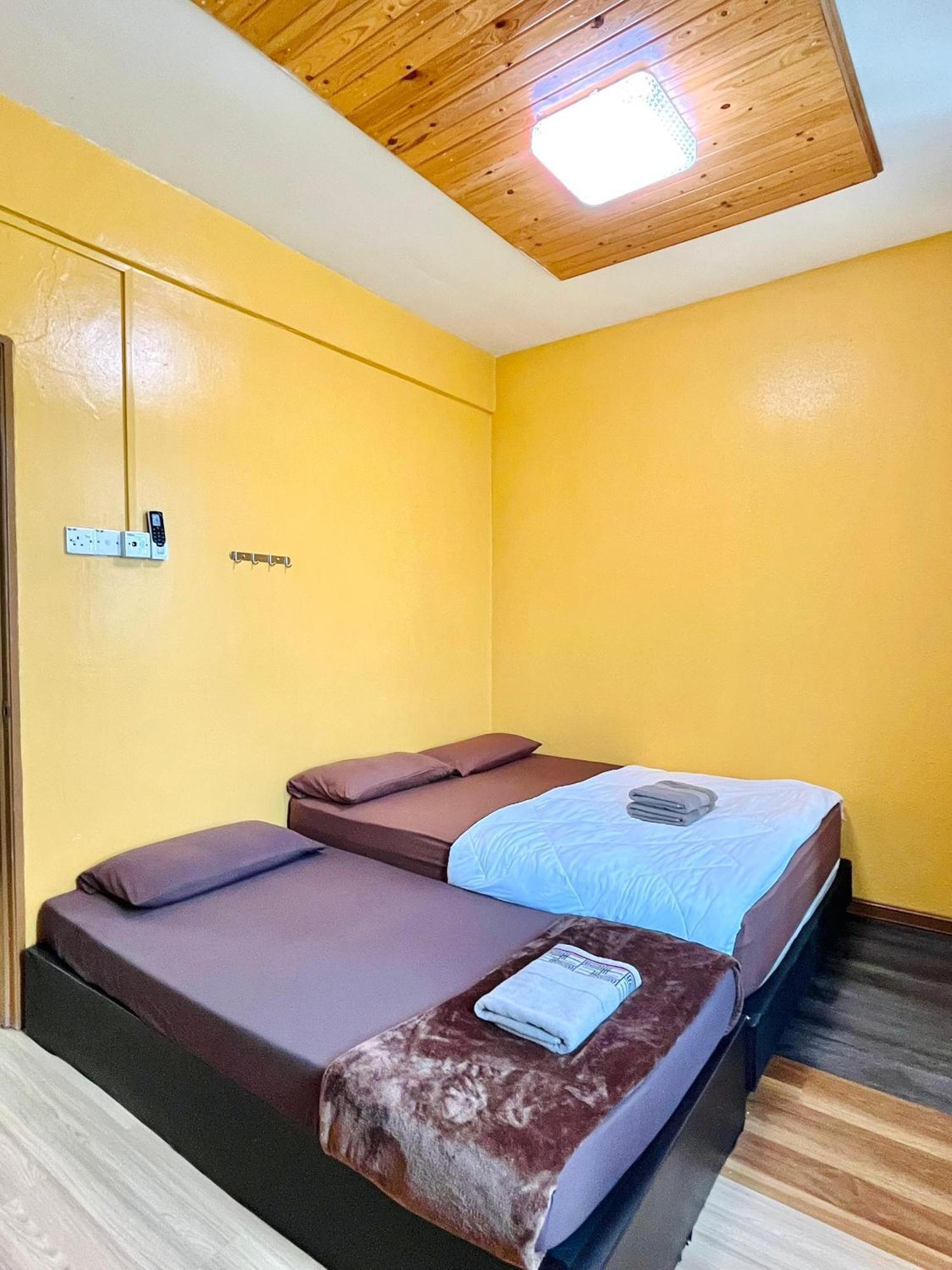 Suza Hostel 툼팻 외부 사진